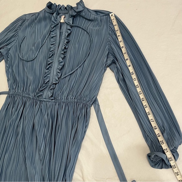 Vintage It’s A Lehigh Blue Accordion Pleated MIDI Dress - Picture 9 of 11